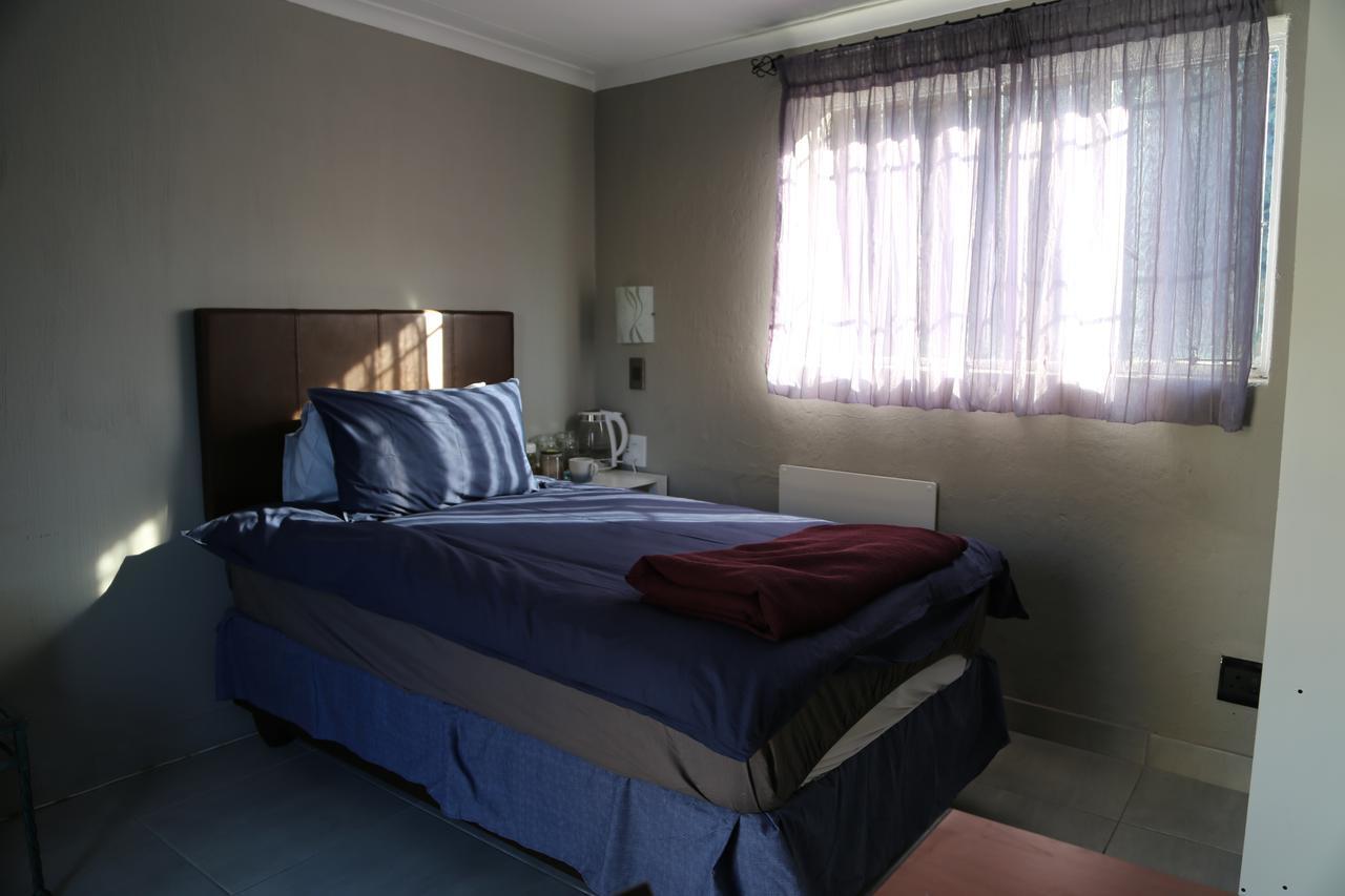 Zen Bnb Сандтон Екстер'єр фото