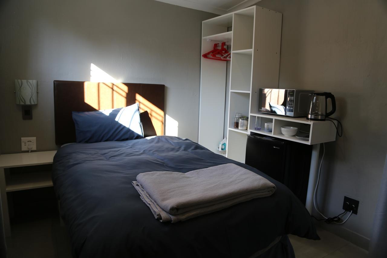 Zen Bnb Сандтон Екстер'єр фото